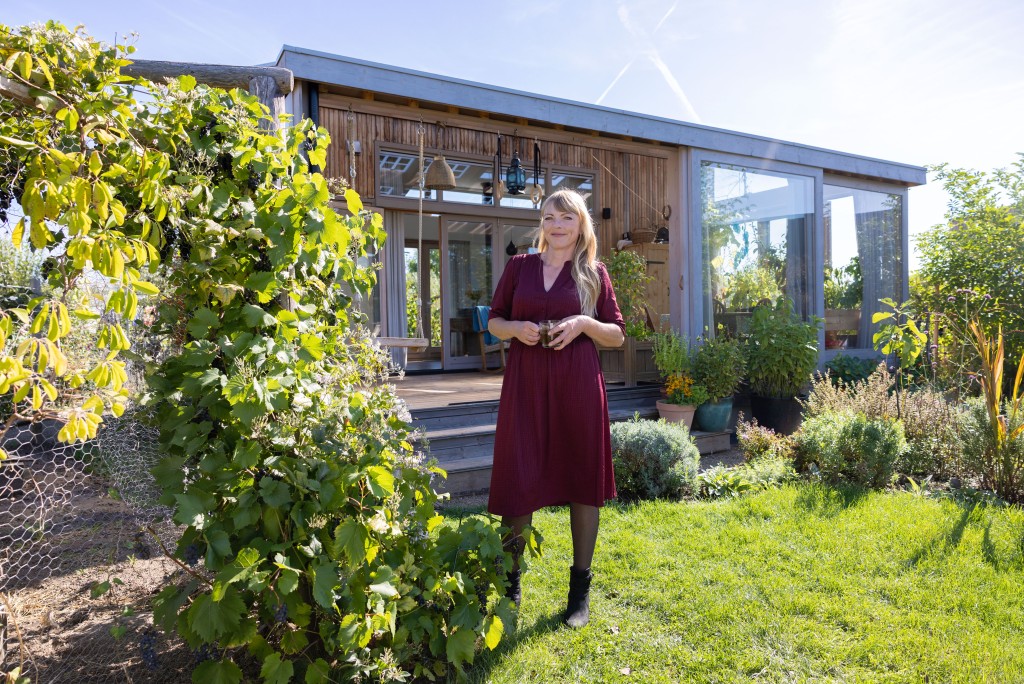 Living in a tiny house by Chantal for Vrouw.NL