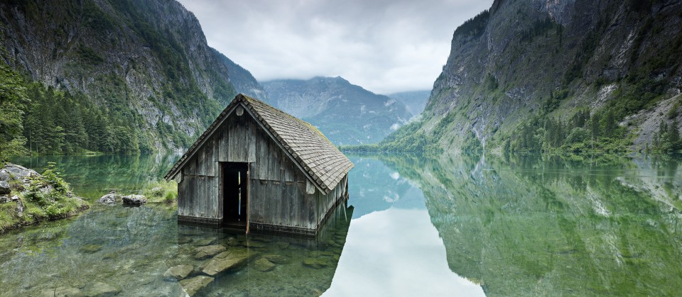 0102 ja fishing hut copy Jonathan Andrew