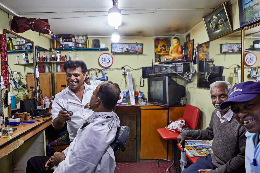 Barbers shop, nuwara eliya, sri lanka810a7949 Jonathan Andrew
