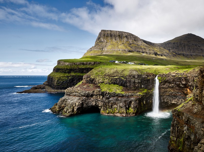 Gasaldalur re-work 2 cf056259g final-no-sharp Jonathan Andrew