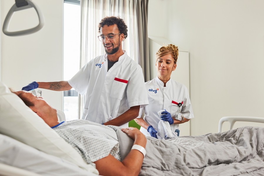 Olvg oost med-res 3n4a1992-klein Jonathan Andrew