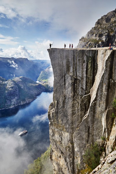 Preikestolen Jonathan Andrew