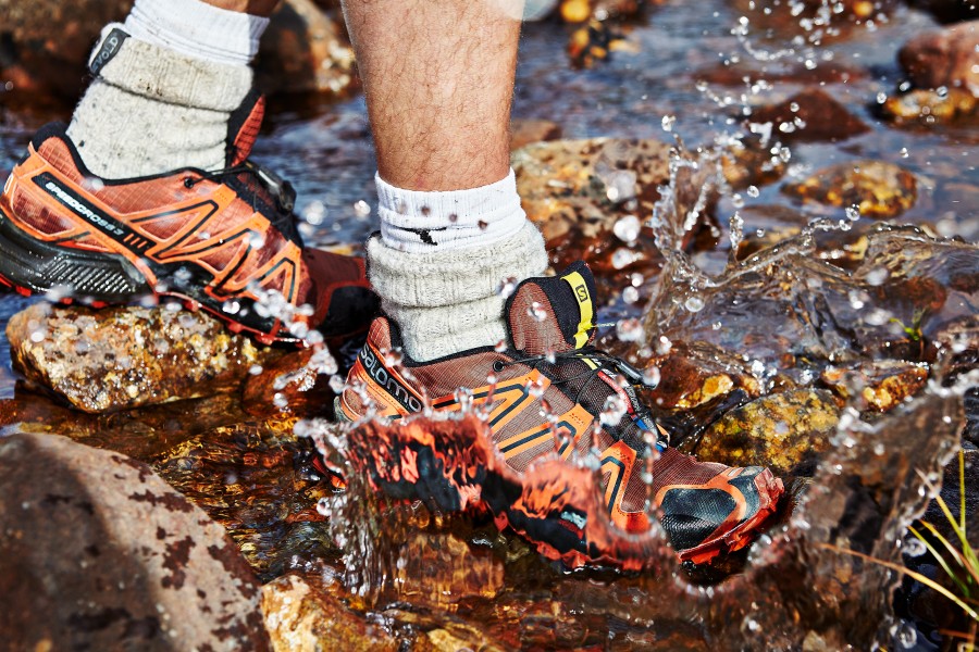 Splash on besseggen trail Jonathan Andrew