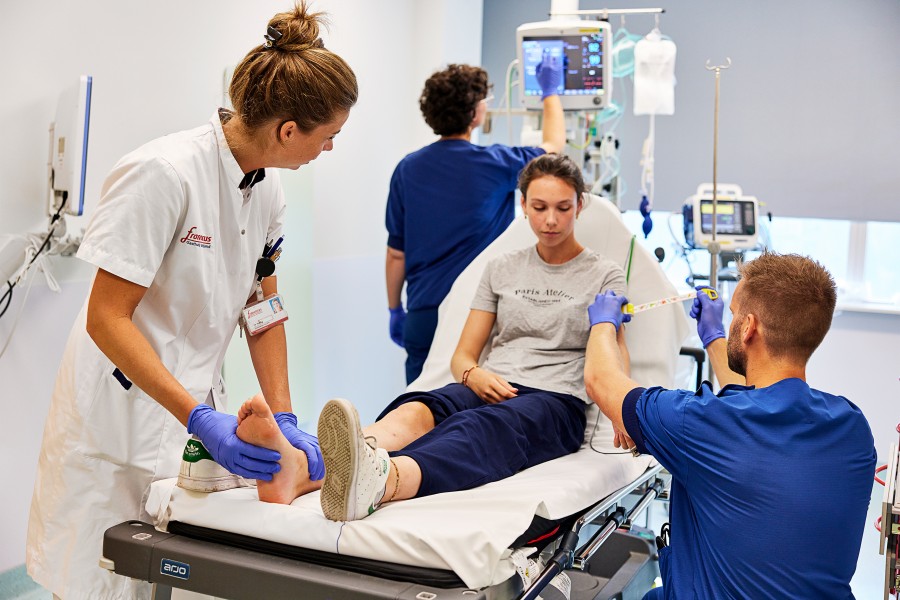 Spoedeisende hulp hi-res m98a7779-small Jonathan Andrew