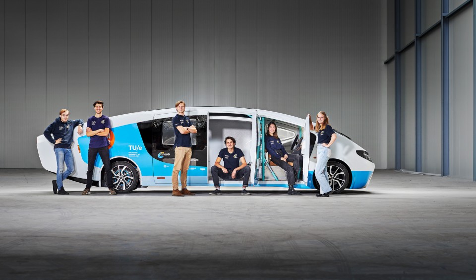 Team solar camper op zonne energie Jonathan Andrew