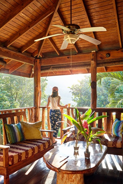 Zimbali retreats in morning light final v2 Jonathan Andrew