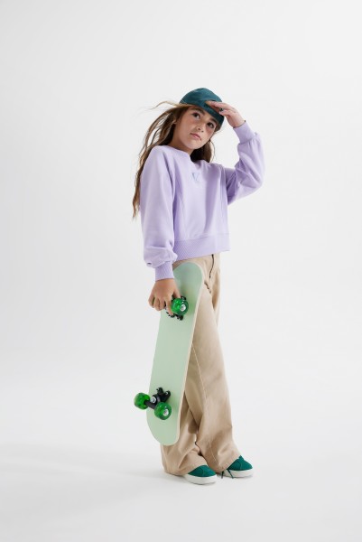 2024 08 kleertjes clusters urban meisje-288 Liselotte Habets