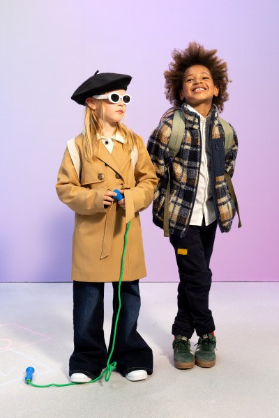 July 2024 b2s kleertjes inspi 1aschoolplein 1-127 kopiesmall Liselotte Habets