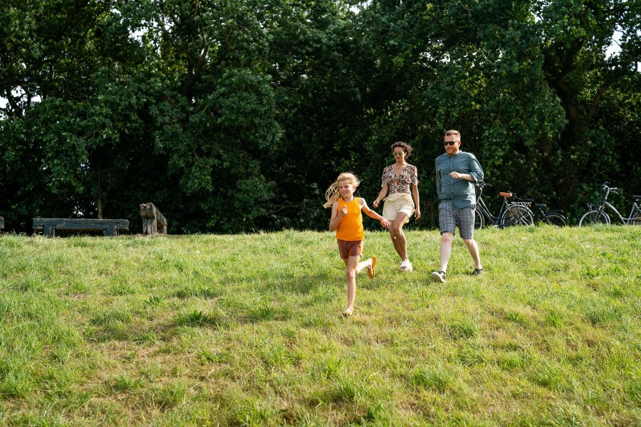 20220728 muiderberg scene 5 fietsen mi 113 Matthijs Immink