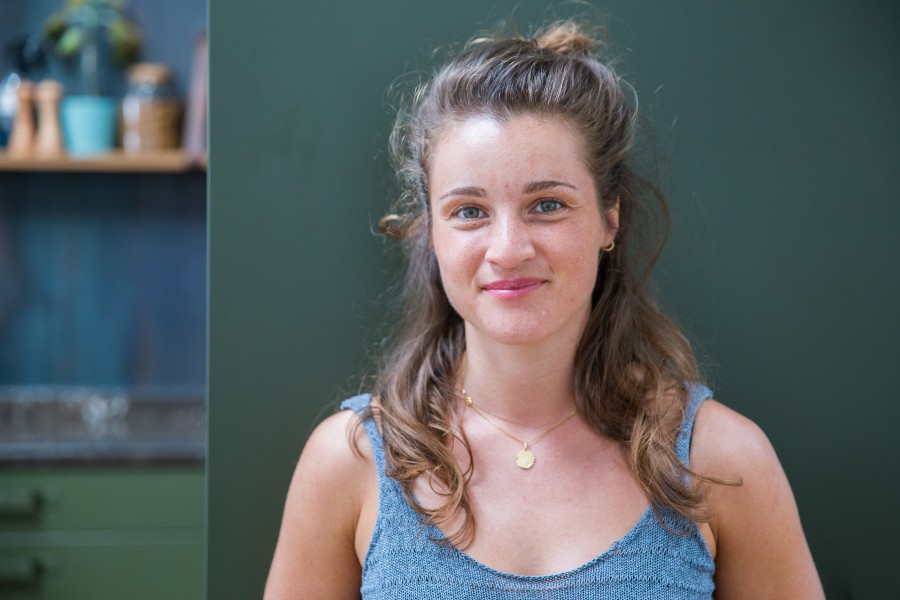 Hk  roswitha - portrait pur-sang-jpg-web-v2-9441 Roswitha de Boer