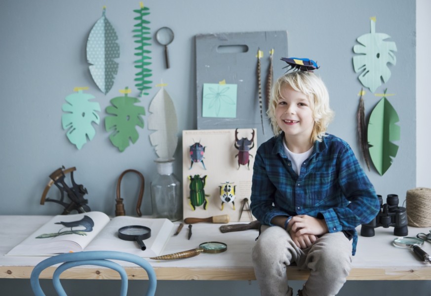 1a-1 Inès Beeftink - Interior, stills & wardrobe