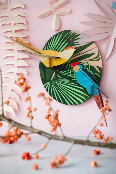 1c-8 Inès Beeftink - Interior, stills & wardrobe