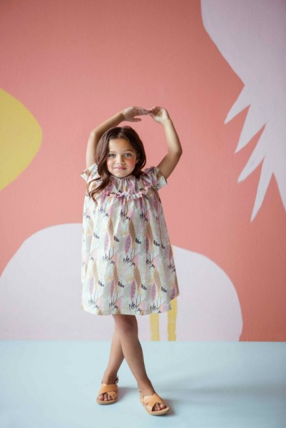 1d-1 Inès Beeftink - Interior, stills & wardrobe