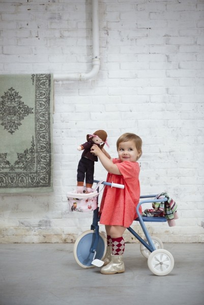 1d-6 Inès Beeftink - Interior, stills & wardrobe