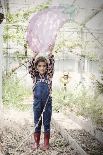 1h- Inès Beeftink - Interior, stills & wardrobe