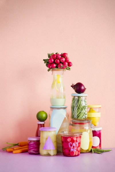 1i-c Inès Beeftink - Interior, stills & wardrobe