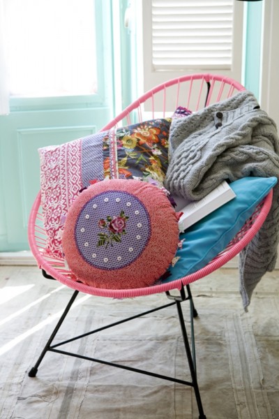 2g Inès Beeftink - Interior, stills & wardrobe