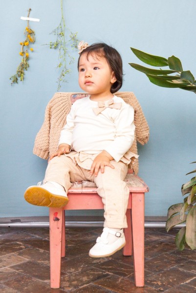 2m--2 Inès Beeftink - Interior, stills & wardrobe