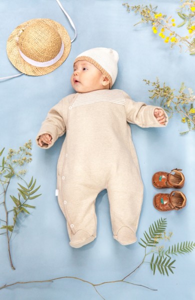 2n--2 Inès Beeftink - Interior, stills & wardrobe