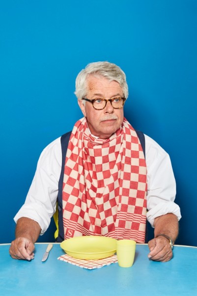 2s--2 Inès Beeftink - Interior, stills & wardrobe