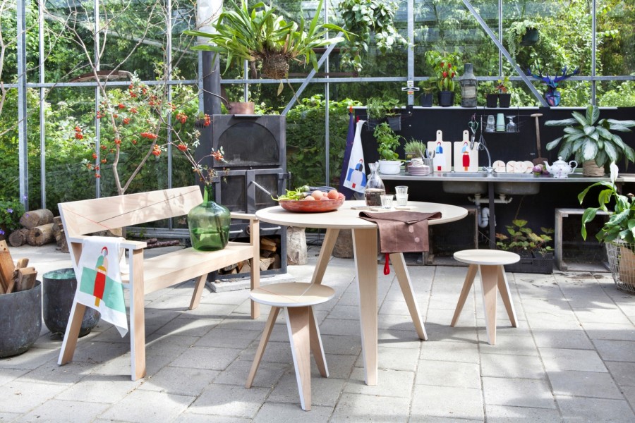 2u Inès Beeftink - Interior, stills & wardrobe