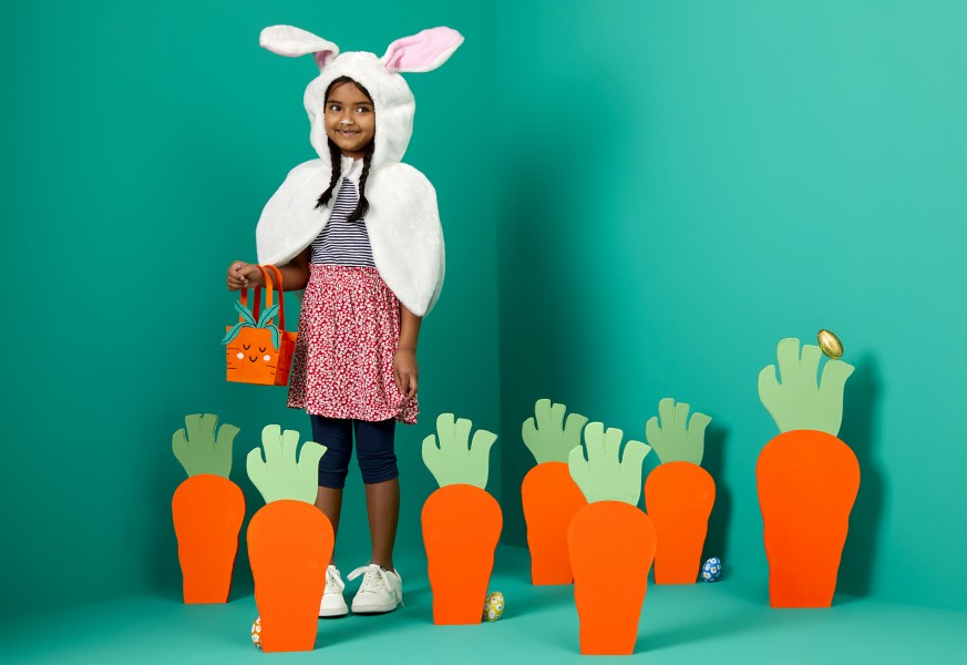 Pasen 2020 22 6website Inès Beeftink - Interior, stills & wardrobe