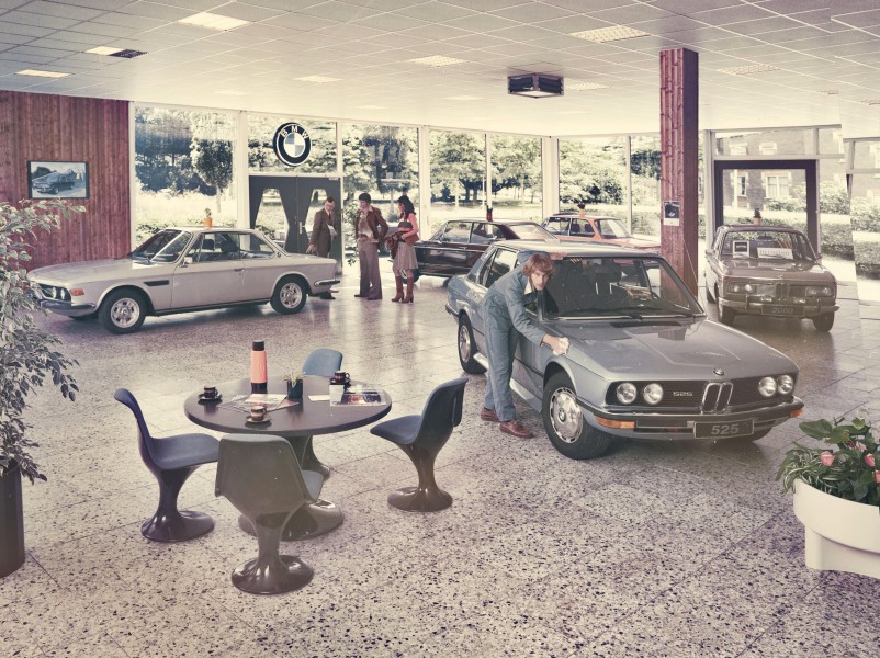 1a Nicolien de Jong  - wardrobe & props, art-department & handmade