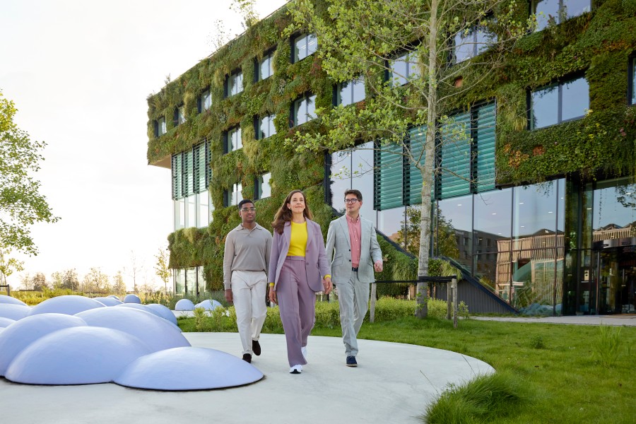  e0a0030cv2-2 Niels Stomps