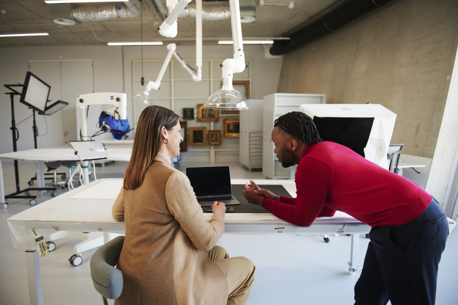 Pwc boijmans5526 1v2-klein Niels Stomps