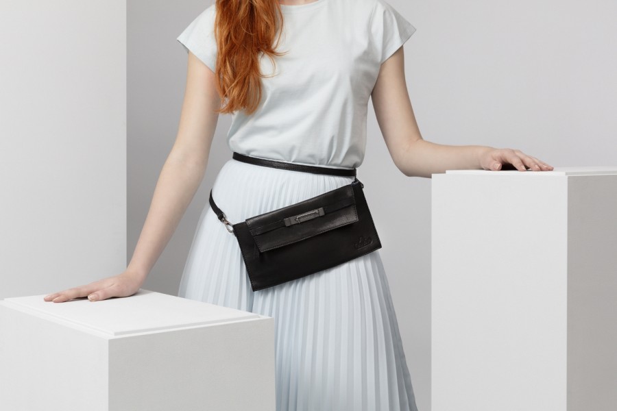 1k Ildiko Korzelius - wardrobe & props