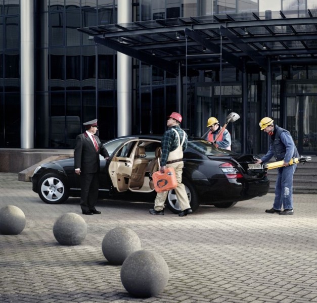 26 Ildiko Korzelius - wardrobe & props