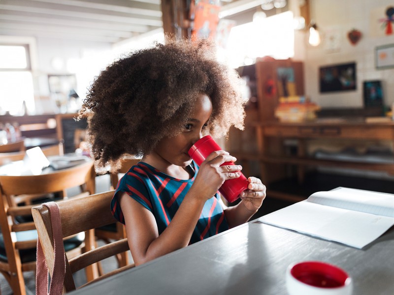 B 04298 c3 srgb-klein Ildiko Korzelius - wardrobe & props