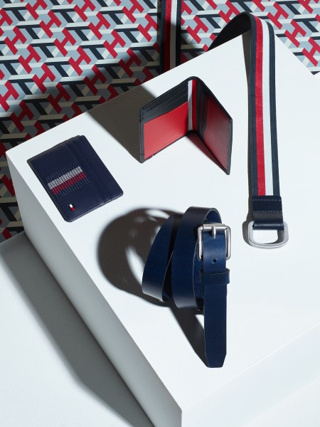 Fa19 acc m del1 7 0033-srgb-final Ildiko Korzelius - wardrobe & props