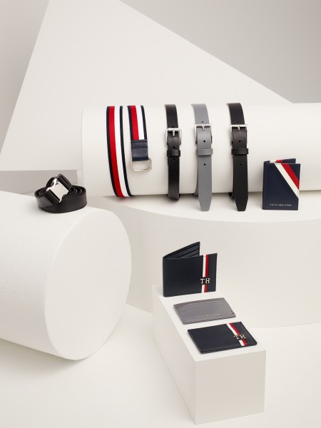 Sp19 acc mns d3 05 004-srgb-final Ildiko Korzelius - wardrobe & props