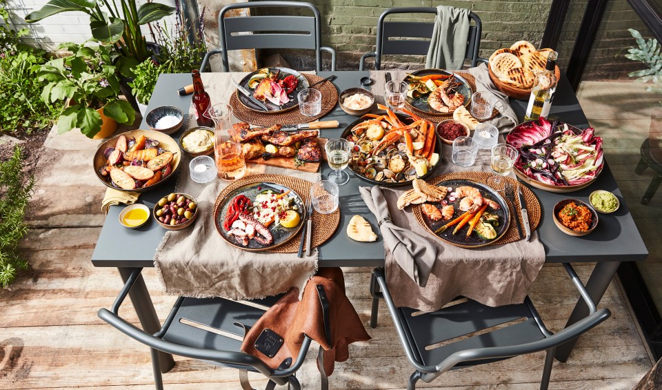 Mes00765bijenkorf 01 bijenkorf bbq 374 Claartje Lindhout - foodstyling