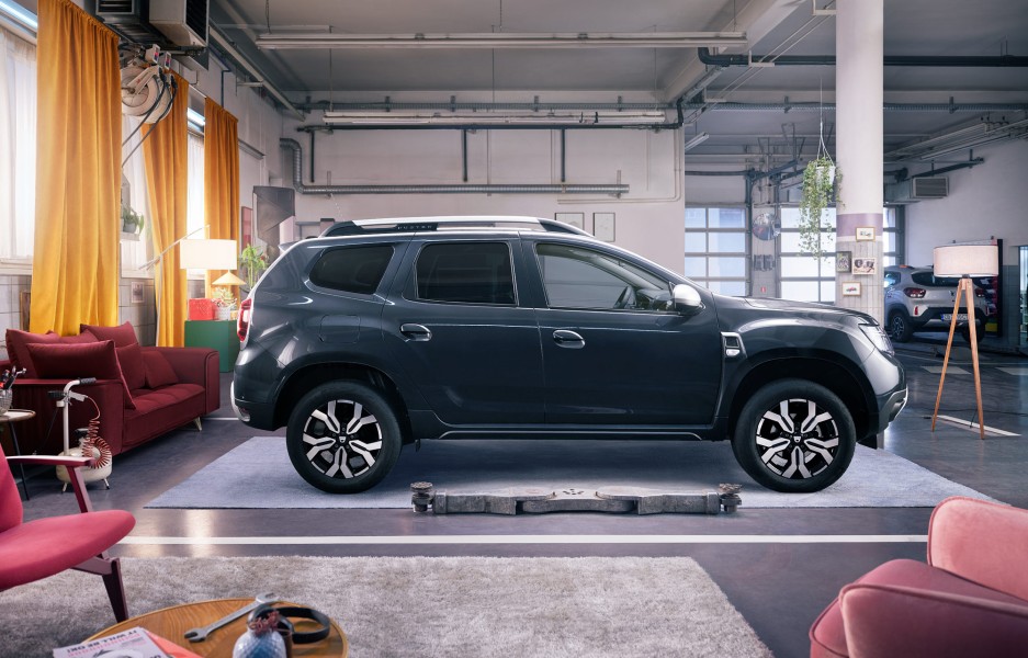 323 dacia joseph ford v7 duster jf Joseph Ford - London