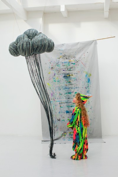 V.chapallaz ovn  b1a0139 Inge de Lange - wardrobe & props