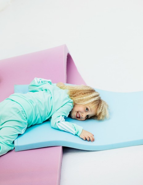 V.chapallaz ovn  b1a9892-2 Inge de Lange - wardrobe & props