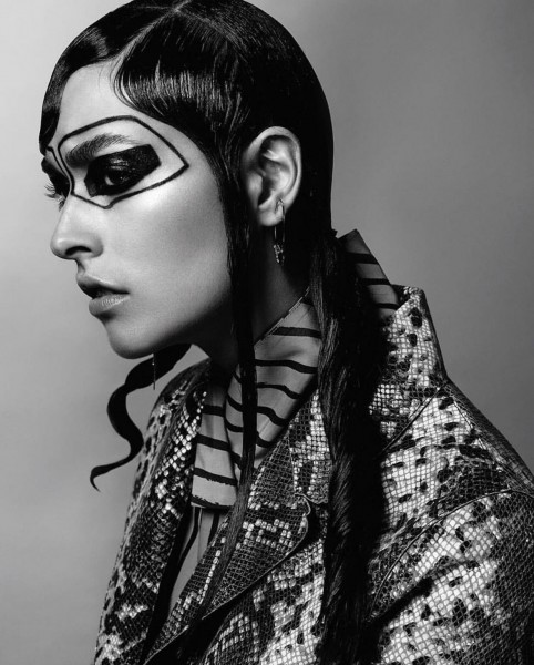 7ff79864-c935-4bda-9ab7-0b88c53d27a4-2 Atifa Sealiti