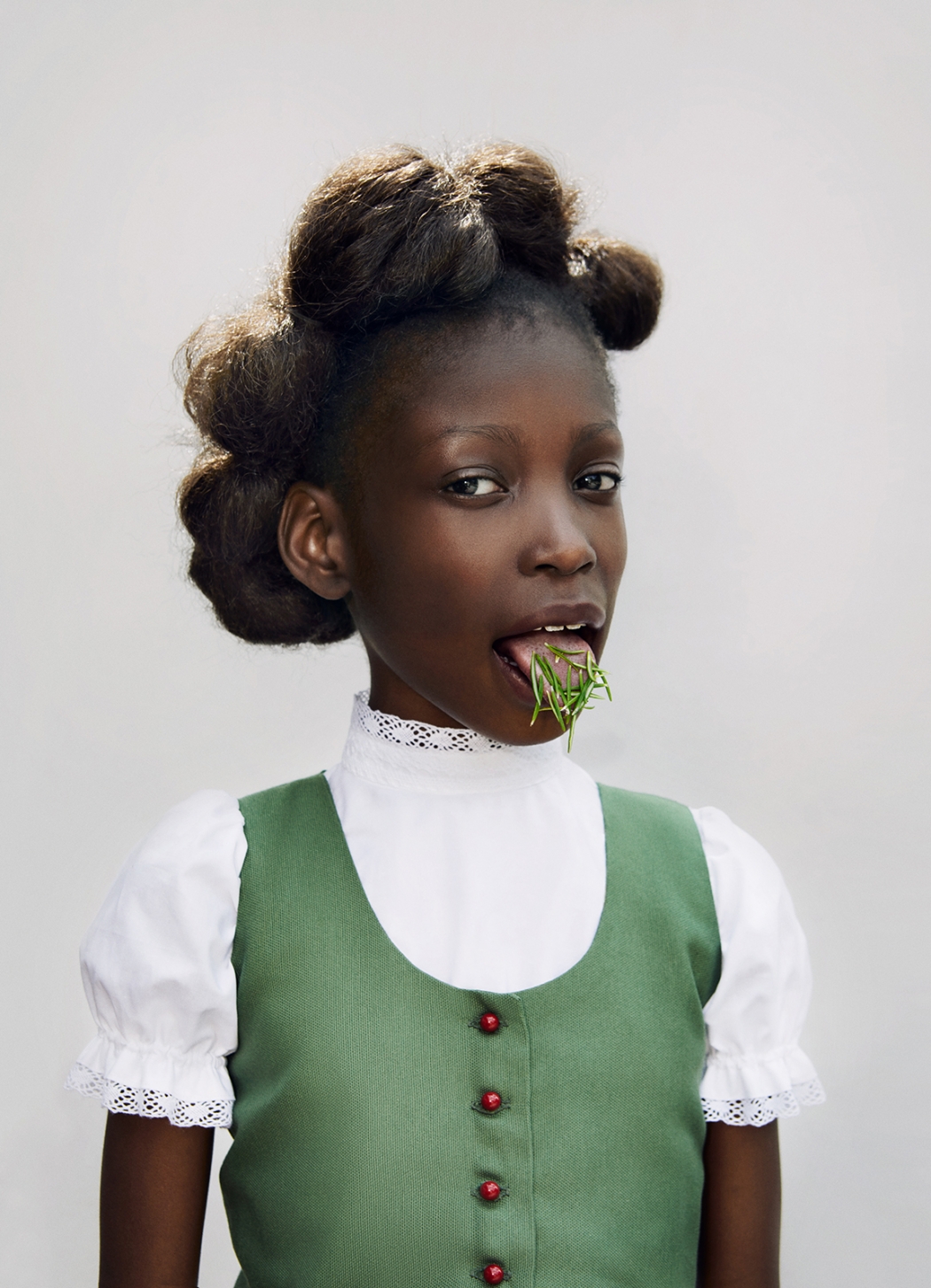 Ntjong 2018071788 c1 rgb {title}