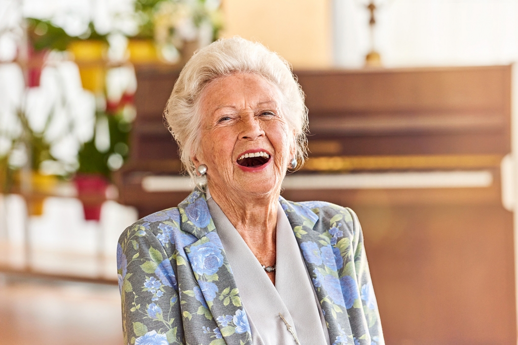 Tm sensana 2016 shot 2 027 srgb c1 {title}